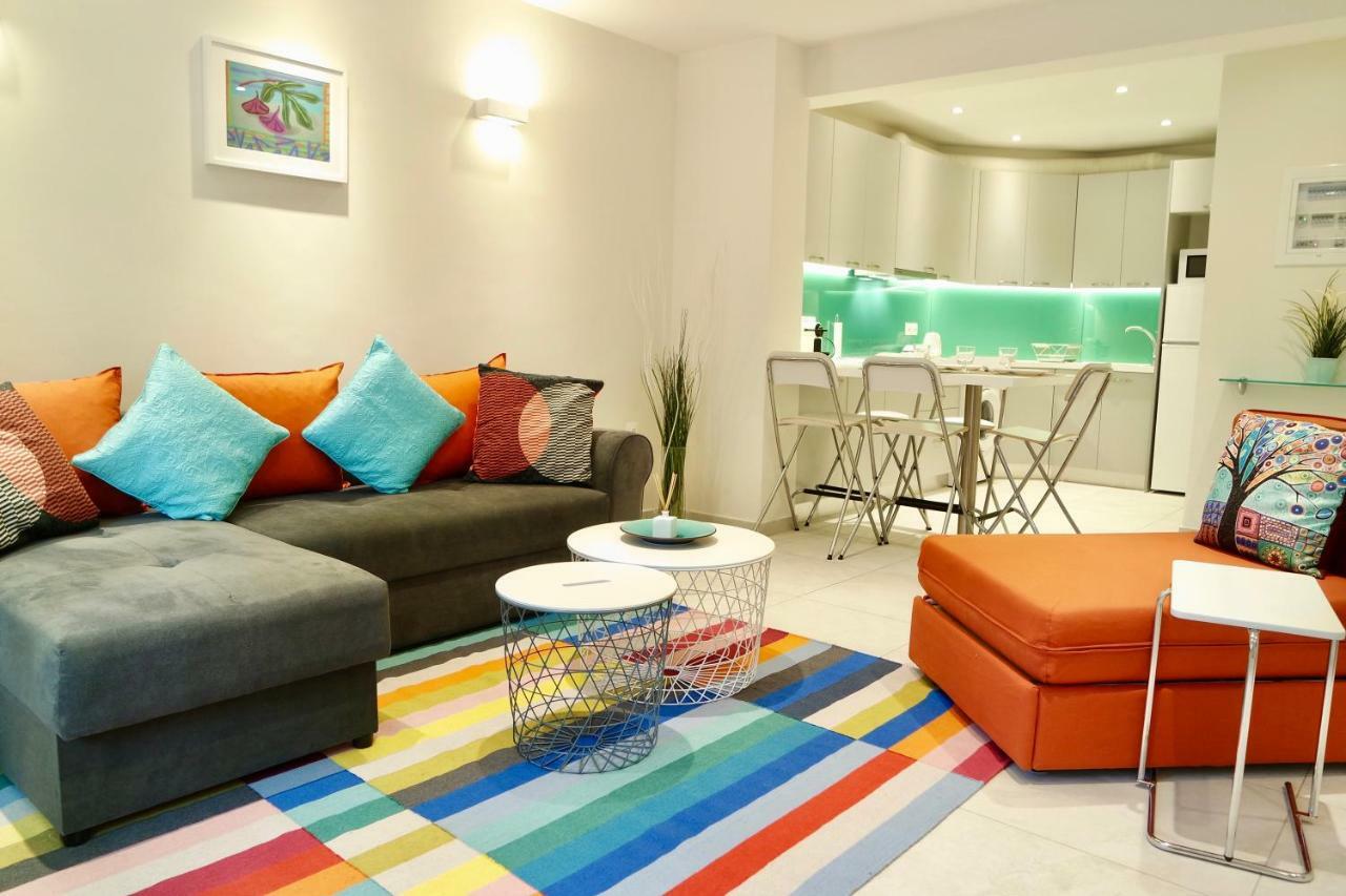 Design Apartment In The City Of Athènes Extérieur photo