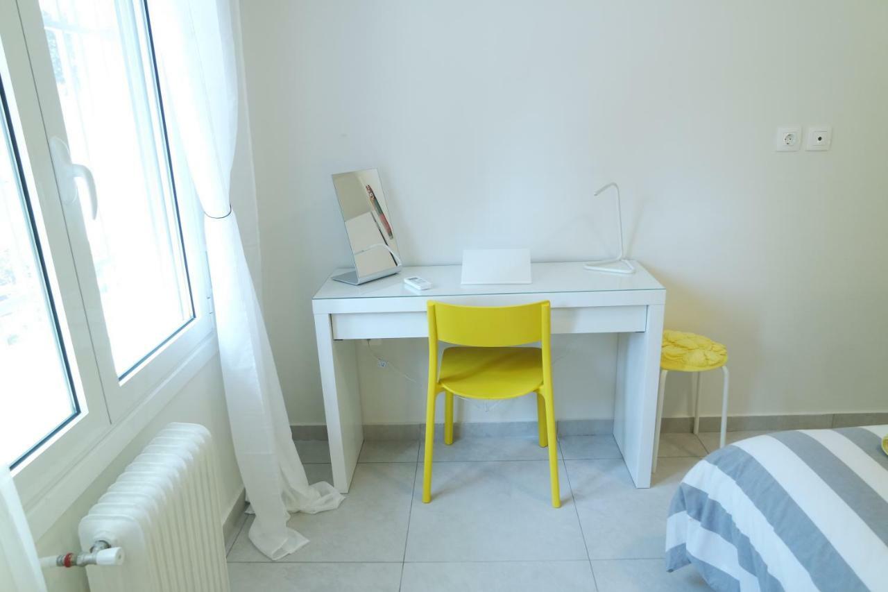 Design Apartment In The City Of Athènes Extérieur photo